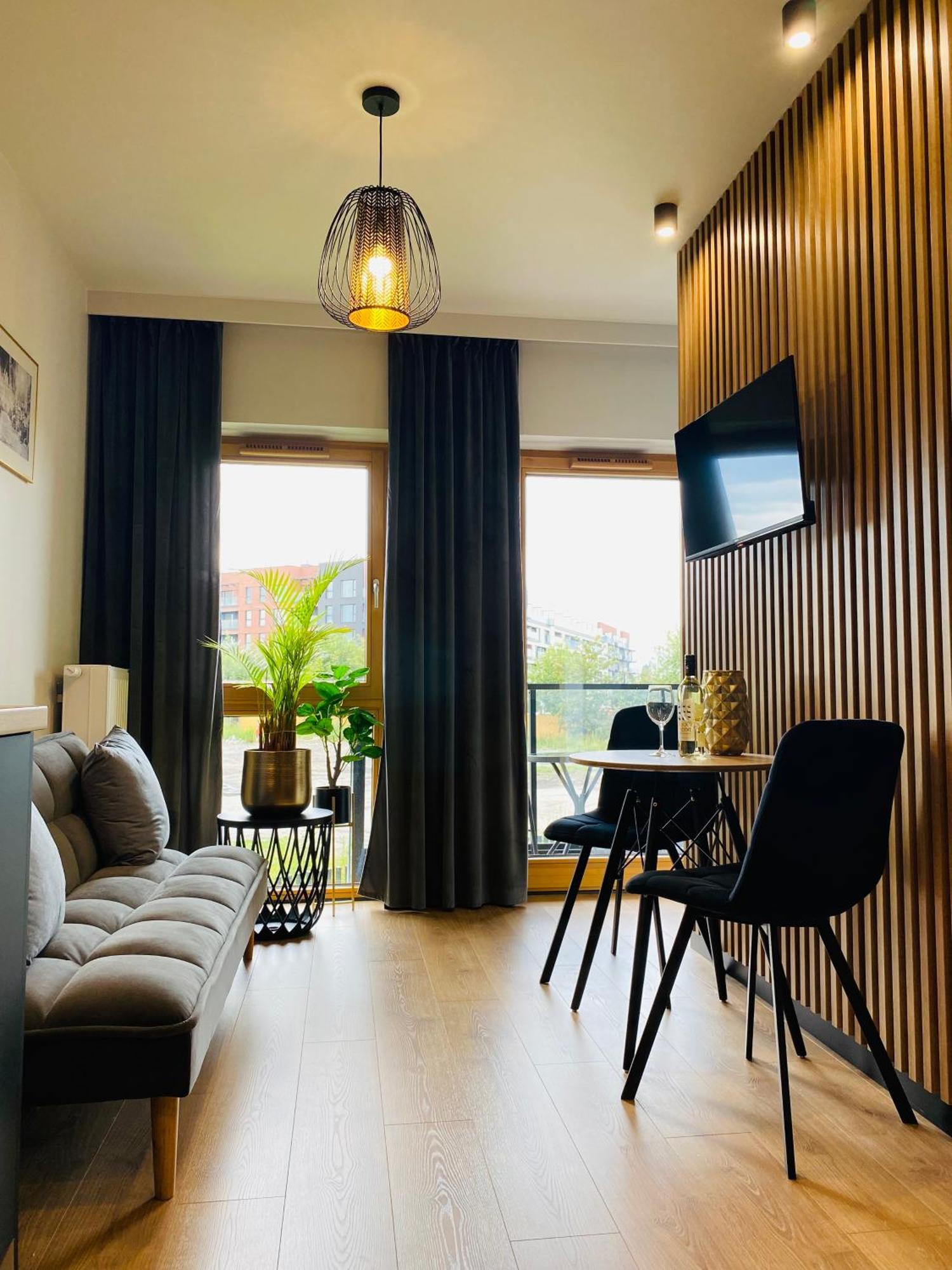 Motlawa Inn Apartment-Suna,Gym&Parking 格但斯克 外观 照片