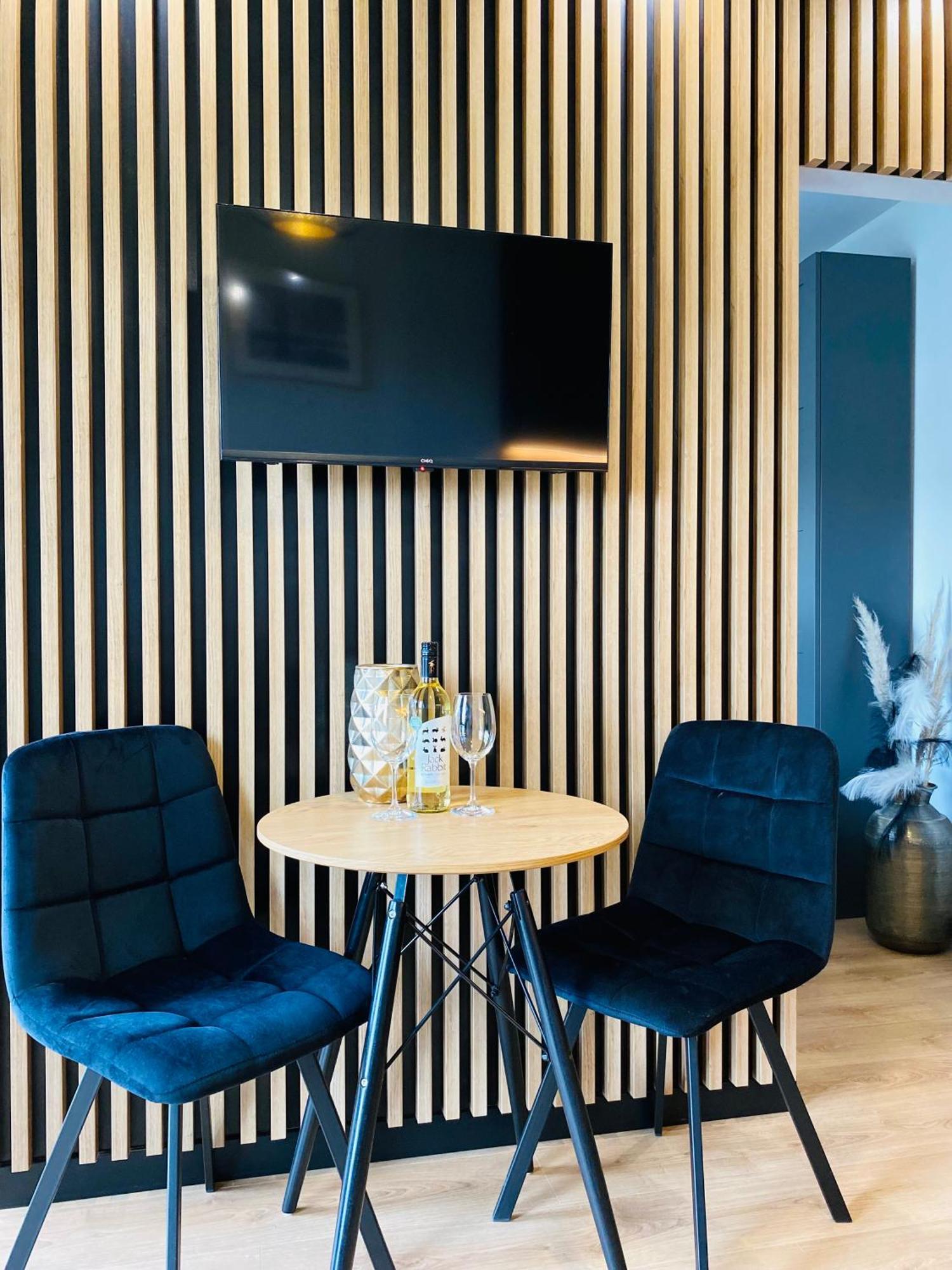 Motlawa Inn Apartment-Suna,Gym&Parking 格但斯克 外观 照片